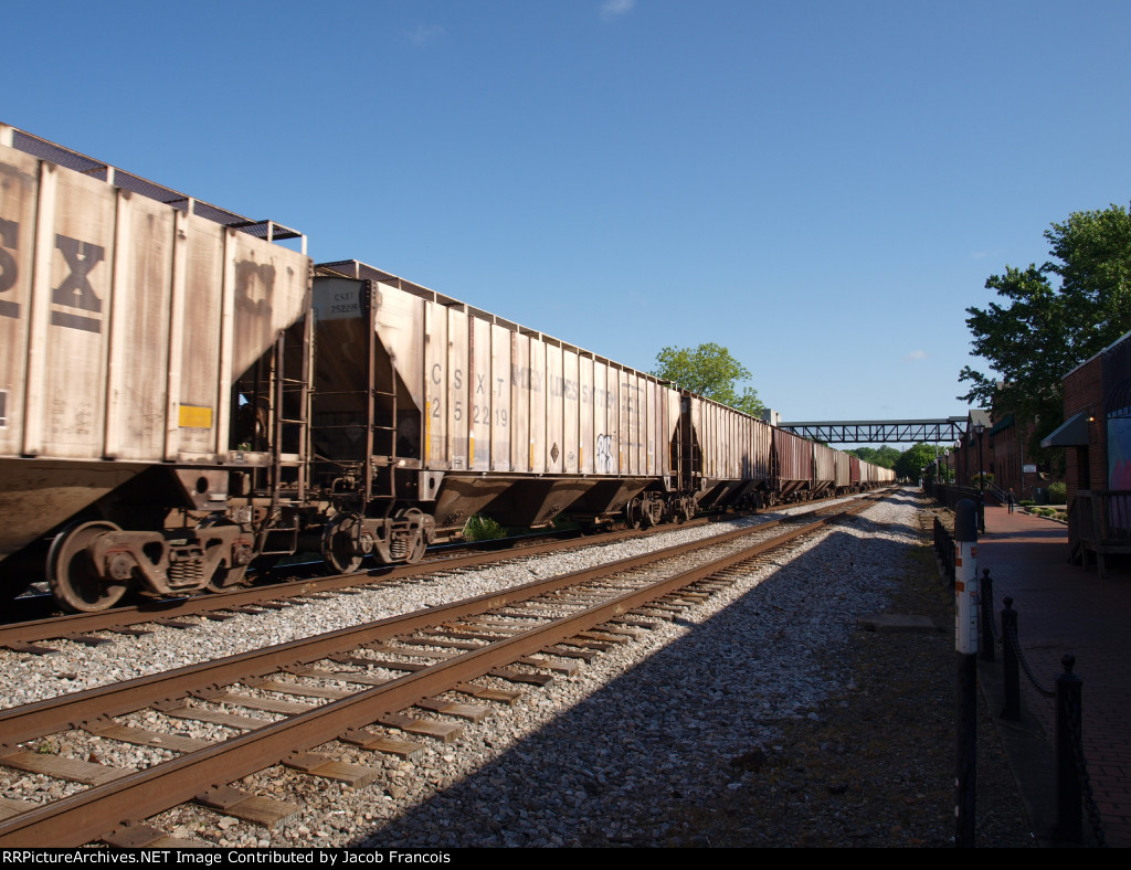 CSXT 252219